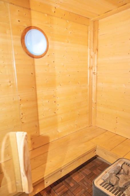 Le Refuge De Louis, Authentique Grange Renovee Avec Sauna Chalet