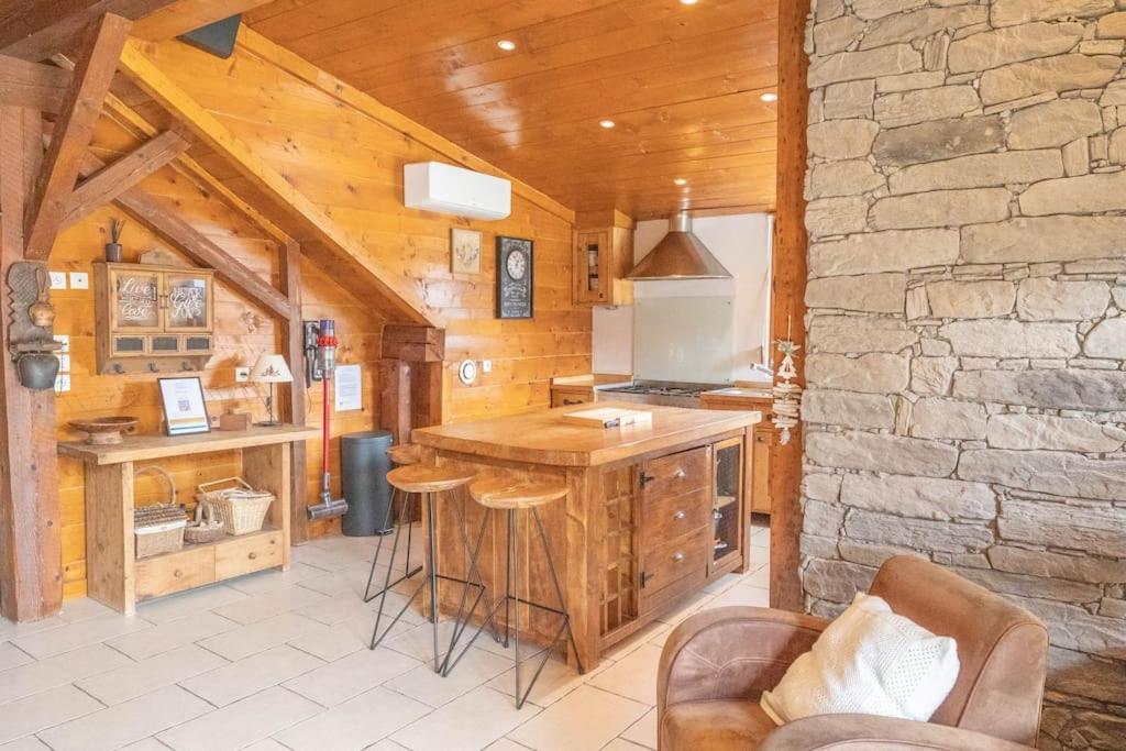 Le Refuge De Louis, Authentique Grange Renovee Avec Sauna